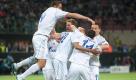 Grenzenloser Jubel: Schalke 04 hat Titelverteidiger Inter Mailand im eigenen Stadion mit 5:2 besiegt. Foto: dpa