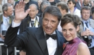 Der Sänger Udo Jürgens und die Schauspielerin Felicitas Woll kommen am Mittwoch (29.04.2009) zur Verleihung des Nachhaltigkeitspreises in das Deutschen Historische Museum (DHM) in Berlin. Prinz Charles soll mit dem Preis geehrt werden. Das britische Thronfolgerpaar hält sich zu einem zweitägigen Besuch in Deutschland auf. Foto: dpa