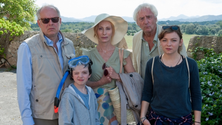 Familie Bundschuh aus Berlin mit Gerald (Axel Milberg), Gundula (Andrea Sawatzki), Edgar (Günther M. Halmer), Rolfi (Claudio Schulte) und Ricarda (Amber Marie Bongard).