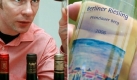Bordeaux gegen Riesling: Es kommt drauf an, ob Sommer oder Winter. Foto: dpa