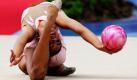 Die Kolumbianerin Juliana Suarez bei ihrer Performance bei den Gymnastik-Wettkämpfen in Medellin, Kolumbien. Foto: ap