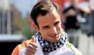 Vitantonio Liuzzi sprang in der vergangenen Saison für Giancarlo Fisichella ein und überzeugte auf Anhieb. Die Belohnung: Nach eineinhalb Jahren als Testfahrer erhält Tonio für diese Saison ein Stammcockpit bei Force India. Druck verspürt der 28-jährige Italiener keinen: Ich bin bereit. Ich habe im vergangenen Jahr in Monza gezeigt, dass ich sofort wieder angreifen kann. Foto: dpa