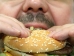 Hamburger und Cheeseburger stehen auf dem Speisenplan junger Leute ganz oben (Foto)