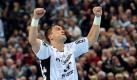 Die Kieler um Momir Ilic bleiben in der Handball-Bundesliga weiter ungeschlagen. Foto: Angelika Warmuth Foto: dpa