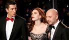 Unbefleckt in Sachen Mode ist Scarlett allerdings auch nicht. Bei der Mailänder Fashion Week zeigte sie sich im März mit Domenico Dolce (r) und Stefano Gabbana.
 Foto: dpa