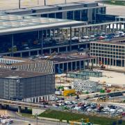 Flughafenbau soll am 18. Juni wieder Fahrt aufnehmen (Foto)