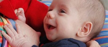 FRANCE BREAST FEEDING (Foto)