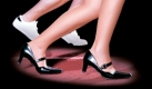 Immer wieder neue Patente, etwa eine Federung im Absatz wie bei Anti-Shokk-Schuhen, lassen Hoffung für modebewusste Frauen aufschimmern, dass es auch High Heels ohne Schmerzen geben kann. Doch: Es kommt nicht auf den Stoßdämpfer, sondern auf die Haltung an. Eine Federung bringt sogar zusätzlich die Stabilität der Schuhe aus der Balance. Foto: ddp