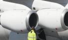 Die Luftfahrtindustrie und die Politik schieben sich nach dem Vulkan-Chaos den Schwarzen Peter zu. Foto: dpa