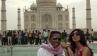 Michael Jacksons Bruder Jermaine Jackson mit dem Bollywoodstar Shilpa Shetty bei einem Besuch im Taj Mahal. Foto: ap