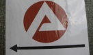Ein Hinweisschild, das zur Fürther Außenstelle der Arbeitsagentur weist.
 Foto: ddp