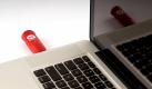 Der Infinite USB Memory Drive kann an jeden USB-Anschluss angedockt werden und Daten in riesigen Mengen streamen. Foto: Infinitec
