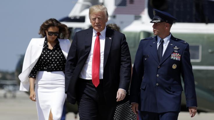 Ist die Frau an der Seite von US-Präsident Donald Trump wirklich Melania Trump - oder ein Double?