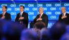 Die Bewerber für die republikanische Präsidentschaftskandidatur: Rick Santorum, Mitt Romney, Newt Gingrich und Ron Paul (l-r).Foto: Michael Reynolds Foto: dpa