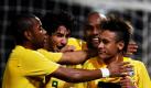 Nach Gastgeber Argentinien hat sich auch Mitfavorit Brasilien ins Viertelfinale der Südamerikameisterschaft gezittert. Den zwei Unentschieden folgte ein 4:2-Sieg gegen Ecuador. Je zwei Treffer von Neymar und Pato machten das Weiterkommen perfekt. Im Viertelfinale wartet Paraguay. Foto: dapd