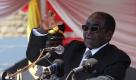 Simbabwes Staatsoberhaupt Robert Mugabe ist der älteste Präsident Afrikas. Seit 1987 führt er als Diktator sein Land, das von Missständen wie Hungersnot und Menschenrechtsverletzungen geprägt ist. Mit Ausnahme von Besuchen von Veranstaltungen der Vereinten Nationen wird ihm deshalb die Einreise in die Europäische Union verweigert. Foto: dapd