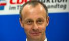 Der ehemalige Fraktionsvorsitzende der CDU/CSU und heutige Rechtsanwalt und Manager Friedrich Merz laechelt am Dienstag (22.03.11) waehrend einer Pressekonferenz zum Jahresempfang der CDU-Landtagsfraktion in Erfurt. Der Jahresempfang der CDU Thueringen fand unter dem Thema Die Finanzkrise und ihre Folgen - Ausblick2011 statt. (zu dapd-Text) Foto: Eckehard Schulz/dapd Foto: dapd