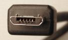 Der kommende Standard für Handyladegeräte: Mikro-USB. Foto: Wikipedia/ daPeda