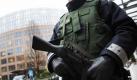 Polizeibeamter vor dem Bundesinnenministerium in Berlin. Foto: dpa