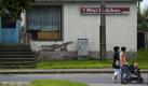 Die Dorfstraße: Voigtsdorf ist mit 99 Stimmberechtigten das kleinste Wähler-Dorf. Foto: dpa