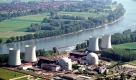 Blick auf das Atomkraftwerk Biblis mit den zwei Blöcken Biblis A und Biblis B. Foto: dpa