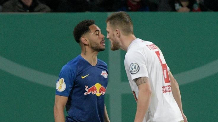Auch zwischen den Spielern ging es heiß her.