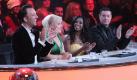 Da applaudiert auch die Jury artig. Von links: Roman Frieling, Maite Kelly, Motsi Mabuse und Joachim Llambi. Foto: RTL/Stefan Gregorowius