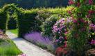 Der Garten der Sinne ist nur einer von 25 Gärten im Dreiländereck Saarland, Lothringen und Luxemburg.  Foto: dpa