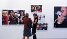 Das Sprengel Museum Hannover wird der Fotokunst eine Ausstellung und zeigt u.a. Bilder von Martin Parr. Foto: Peter Steffen Foto: dpa