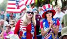 Mitglieder der konservativen Protestbewegung Tea Party nehmen Ende August an einer Demonstration unter dem Motto Restoring Honor (dt. Die Ehre wiederherstellen) am Lincoln Memorial in Washington teil. Selten zuvor war ein US-Kongresswahlkampf so stark von ungewöhnlichen und exotischen Kandidaten geprägt wie in diesem Jahr. 
 Foto: dpa
