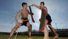 Zwei Studenten in Gladiatorenausrüstung stellen eine Zweikampfszene nach, aufgenommen am 24.03.2010 in Regensburg (Oberpfalz). An der Regensburger Universität soll im August ein Gladiatoren-Spektakel in Dienste der Wissenschaft starten. Einen Monat lang werden dann 20 Studenten aus unterschiedlichen Fakultäten wie Pompejis Gladiatoren in der Zeit um das Jahr 79 nach Christus hausen, essen und trainieren - 24 Stunden am Tag. Foto: Armin Weigel dpa/lby (zu dpa-Korr 'Uni bildet Gladiatoren des 21. Jahrhunderts aus' vom 29.03.2010) +++(c) dpa - Bildfunk+++ Foto: dpa