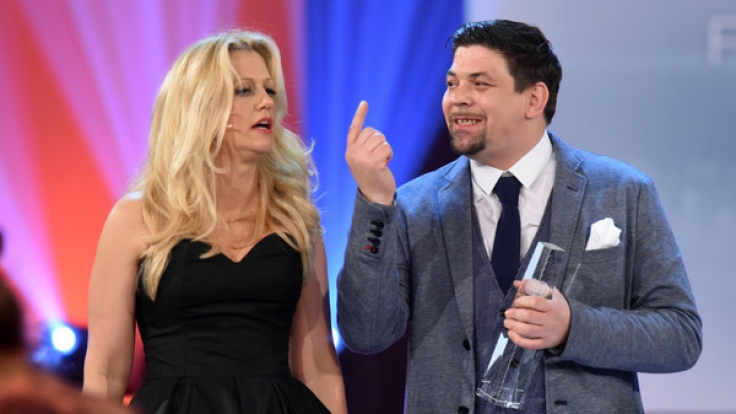 Tim Mälzer bezeichnete beim Deutschen Fernsehpreis Barbara Schöneberger als