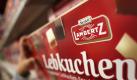 Keiner will's gewesen sein - doch für den Handel ist der Verkauf von Weihnachtsleckereien auch schon im Oktober ein Riesengeschäft. (Bild: Oliver Berg/dpa) Foto: dpa