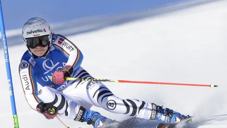 Victoria Rebensburg beim Riesenslalom des Ski Alpin Weltcup 2015 in Lienz, Österreich, am 28. Dezember.