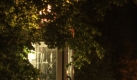 Auch wenn gerade niemand dringend telefonieren muss: Manchmal spendet eine Telefonzelle einfach nur tröstendes Licht auf dunklen Nachhausewegen. (Foto unter dieser CC-Lizenz: http://creativecommons.org/licenses/by-sa/2.0/deed.de) Foto: henteaser/flickr.com