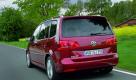Das Basismodell des neuen Touran (1.2 TSI Trendline) ist ab August für 22.400 Euro zu haben. Zur Serienausstattung zählen Dinge wie ESP, elektrische Fensterheber, Klimaanlage, CD-Radio sowie Staufächer unter den Sitzen. Foto: pi