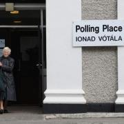 Schwache Wahlbeteiligung bei EU-Referendum in Irland (Foto)