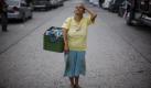 Die Obdachlose Maximela Sanchez posiert auf der Straße in Guatemala-Stadt für ein Foto. Foto: ap