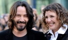 Schauspieler Keanu Reeves stellte beim Filmfest in Toronto seinen neuesten Streifen The Private Lives Of Pippa Lee vor. Regie in dem Film führte Rebecca Miller (rechts). Foto: ap
