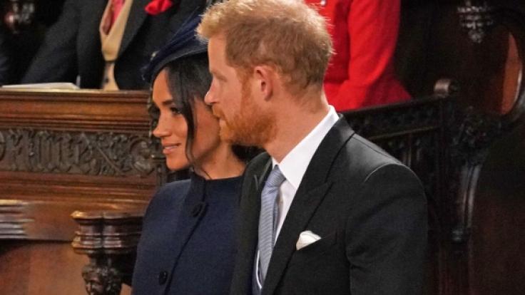 Versteckt Meghan Markle unter diesem Mantel wirklich einen Babybauch?