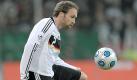 Andreas Hinkel hat mit dem SC Freiburg einen neuen Arbeitgeber gefunden. Foto: Achim Scheidemann. Foto: dpa