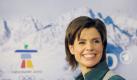 Die ehemalige Eisschnellläuferin und ARD-Expertin Franziska Schenk posiert am Mittwoch (09.12.2009) in Berlin während eines Pressetermins zu den Olympischen Winterspielen. Die beiden öffentlich-rechtlichen Sender, ARD und ZDF, reisen mit einem Staraufgebot von Moderatoren nach Kanada. Die Berichterstattung aus Vancouver ist zugleich auch der Start für den Regelbetrieb des HDTV-Fernsehens der beiden Anstalten, die exklusiv von den Winterspielen berichten werden. Foto: Soeren Stache dpa/lbn +++(c) dpa - Bildfunk+++ Foto: dpa