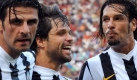 Die alte Dame erlebt den x-ten Frühling in der italienischen Liga: Juventus Turin eilt nicht nur von Sieg zu Sieg, der Kader um den Ex-Bremer Diego (Foto, Mitte) macht auch Hoffnung auf ein großes Comeback in Europa. Weltmeisterlich ist die Abwehr um Fabio Cannavaro. Foto: dpa