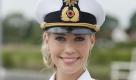 Scharfes Bild mit neuer Bootsfrau