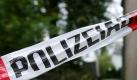 Alarm an einem Gymnasium in Oberbayern: Eine Jugendliche geht mit einem Messer auf Mitschüler los. Zwei werden verletzt. Nach kurzer Zeit ist die Lage unter Kontrolle, das Motiv bleibt erstmal unklar. Foto: Roland Weihrauch/Archiv Foto: dpa