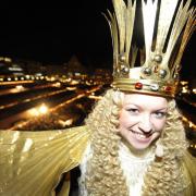 Was macht das Christkind an Weihnachten? (Foto)