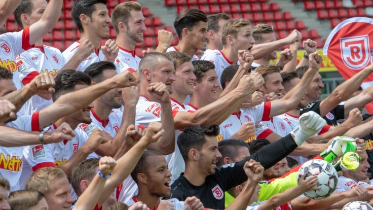 Regensburg - FC Erzgebirge Im TV Und Livestream: So Sehen Sie SSV Jahn ...