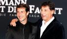 Die Verfilmung der Udo-Jürgens-Biografie wurde gestern in Berlin vorgestellt. In Der Mann mit dem Fagott spielt David Rott den jungen Schlagersänger. Bei der Premiere zeigten sich der Hauptdarsteller und Jürgens in bester Laune. Foto: dapd
