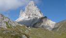 Das Inserat warb mit den «schönsten Aussichtspunkten der Karnischen Alpen»: Zwei Tiroler Alpengipfel sollten zusammen für 121.000 Euro verkauft werden. Ein deutscher Software-Hersteller wollte zugreifen - doch dann überkam die Österreicher doch die Angst vor dem Ausverkauf der Alpen und sie zogen das Angebot zurück. Foto: dpa