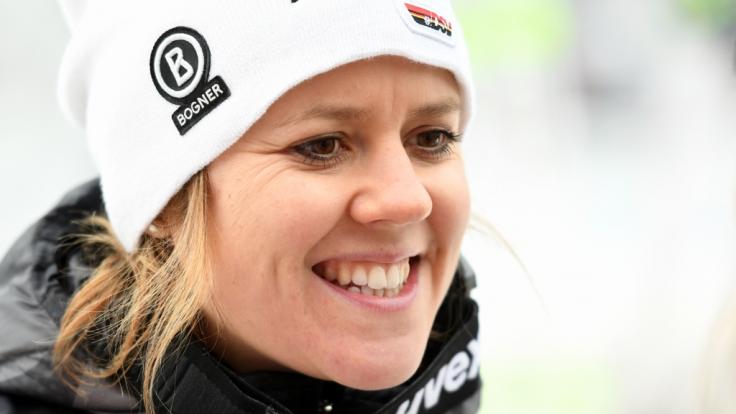 Skirennfahrerin Viktoria Rebensburg konnte sich beim Riesenslalom der Damen in Courchevel über den zweiten Platz freuen.